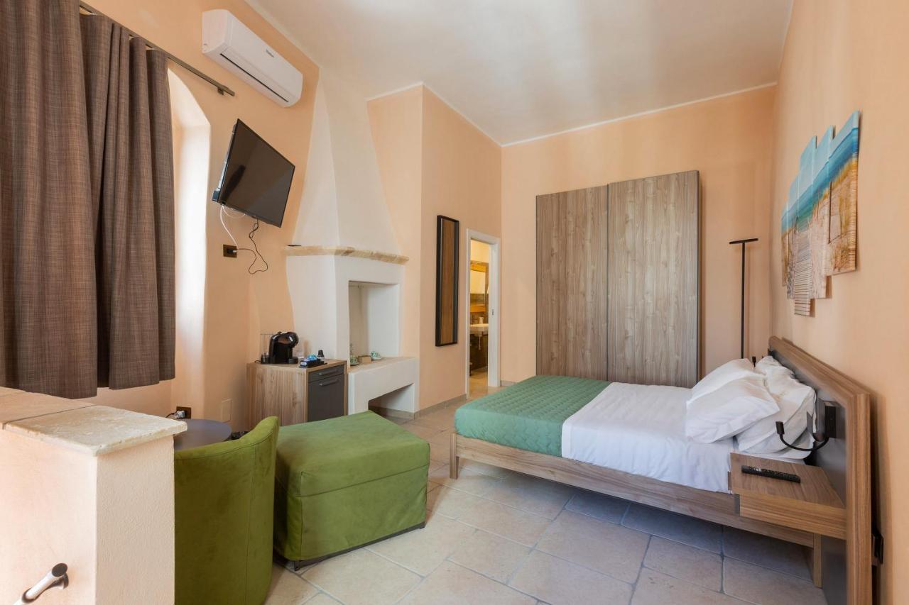 Terrae Rooms Rental Mesagne Exterior photo